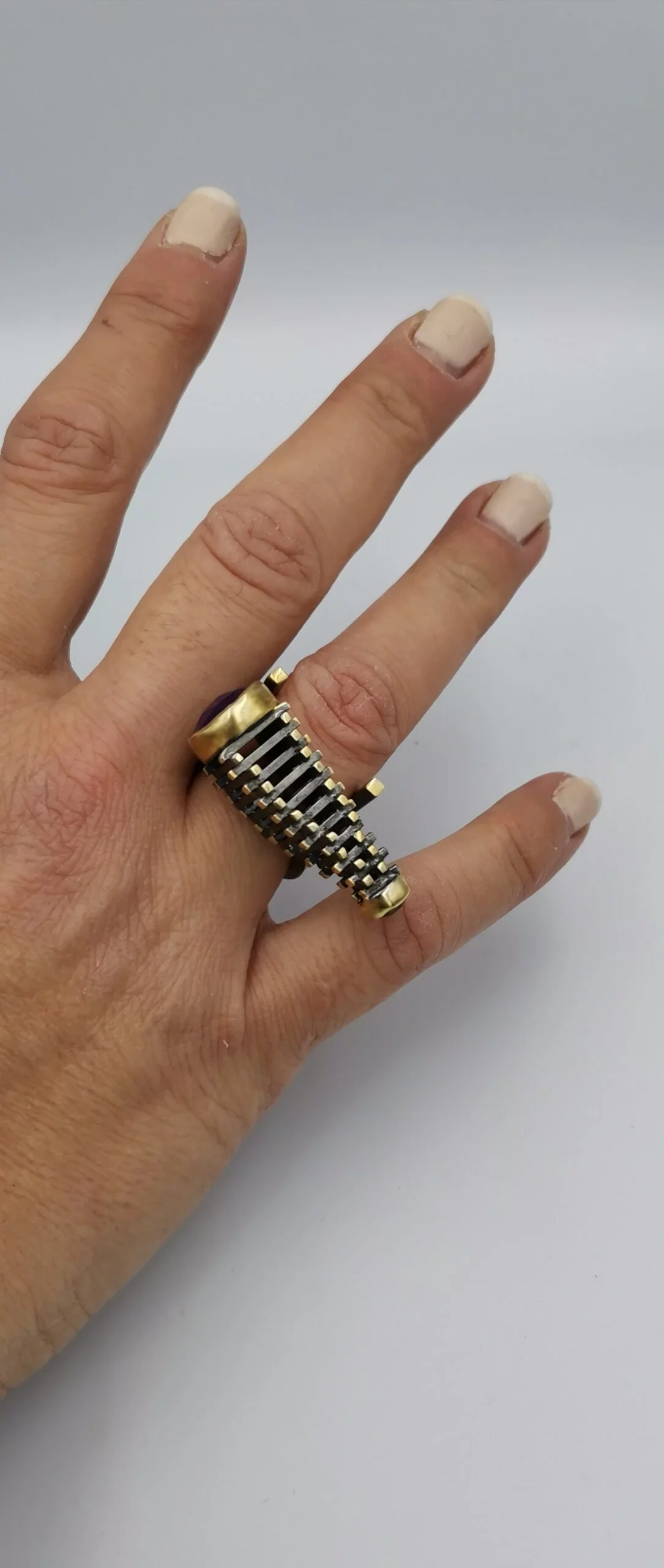 S364 / Silver amethyst and peridot ring - Image 1