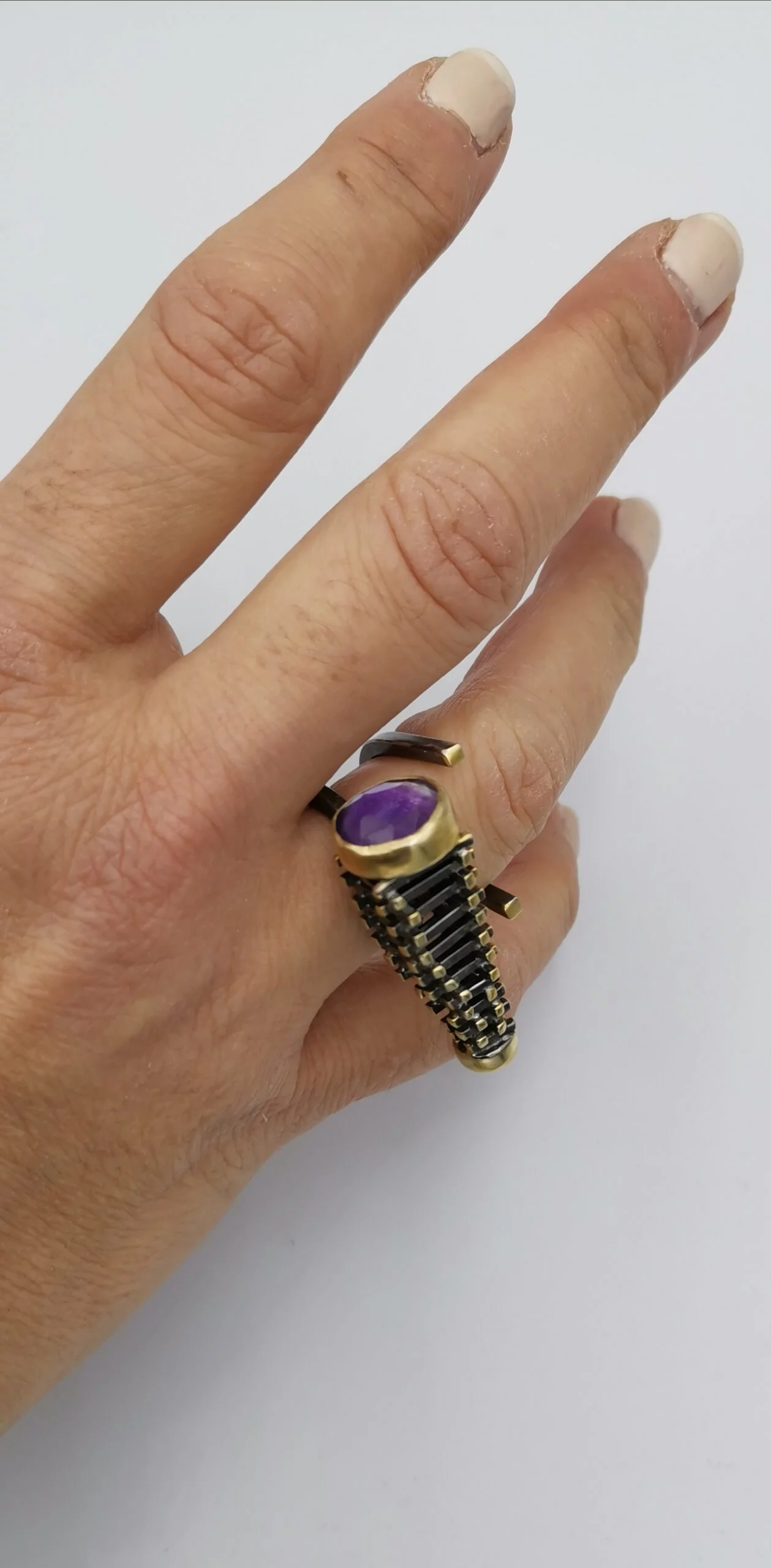 S364 / Silver amethyst and peridot ring - Image 2