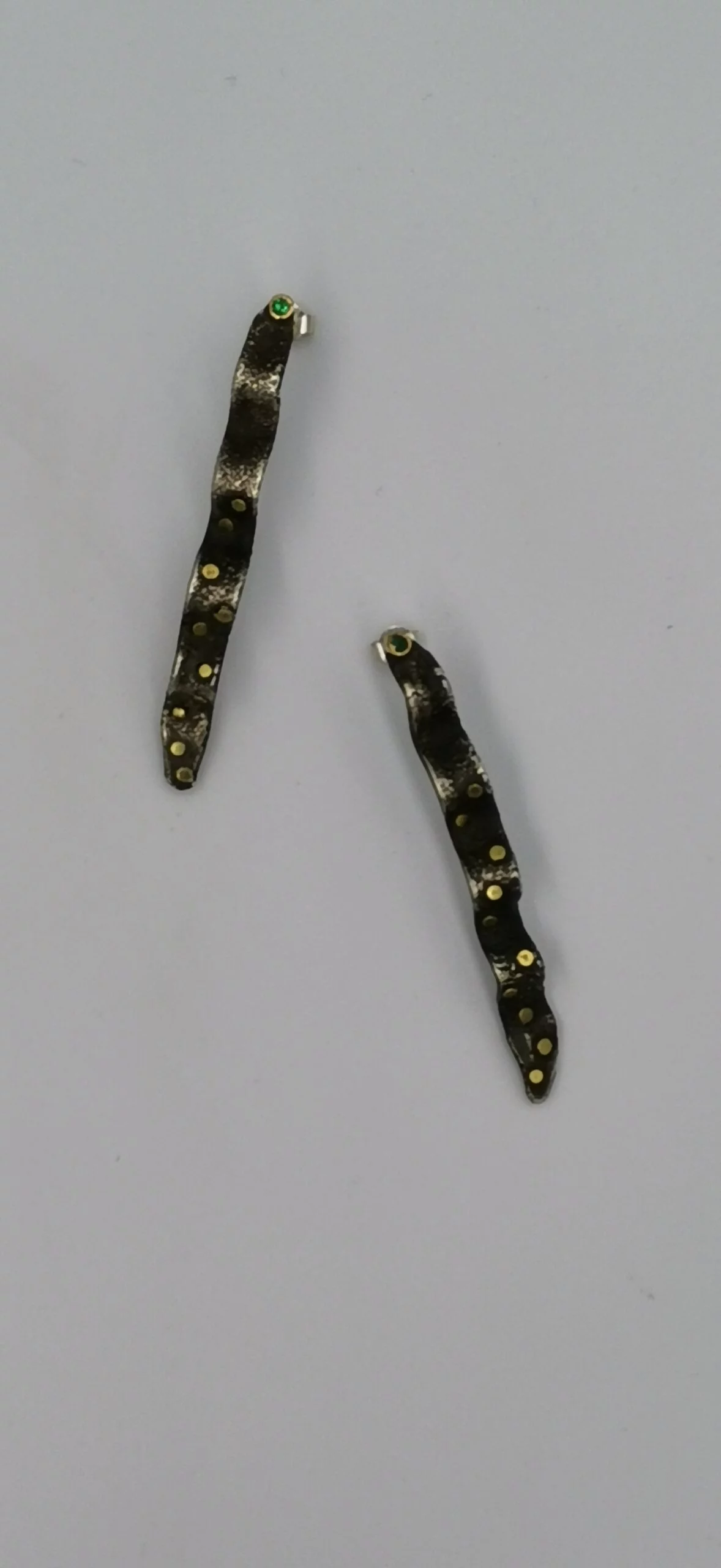 SG249 / Gold K18 and silver emerald earrings - Image 3