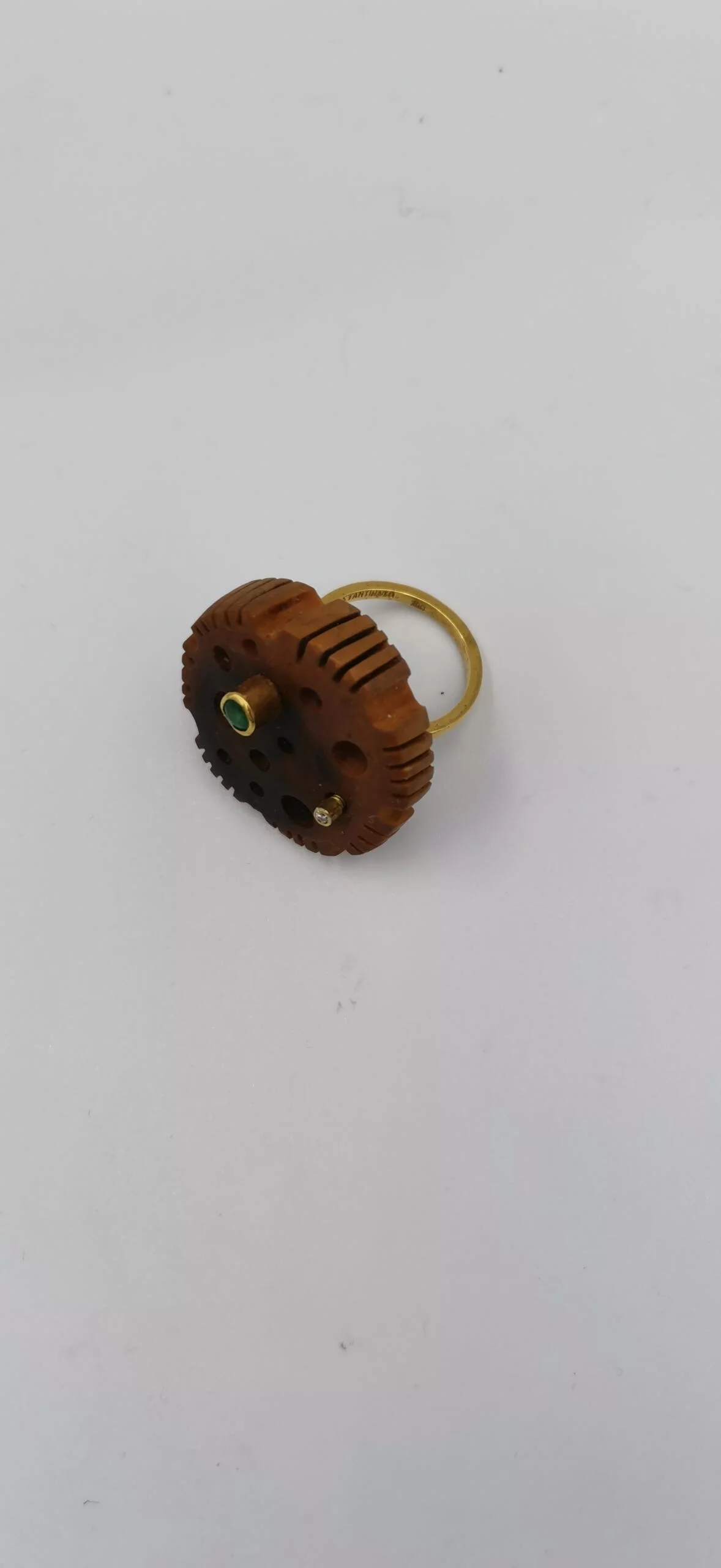 18G003 / Gold K18 emerald and brilliant ring - Image 5