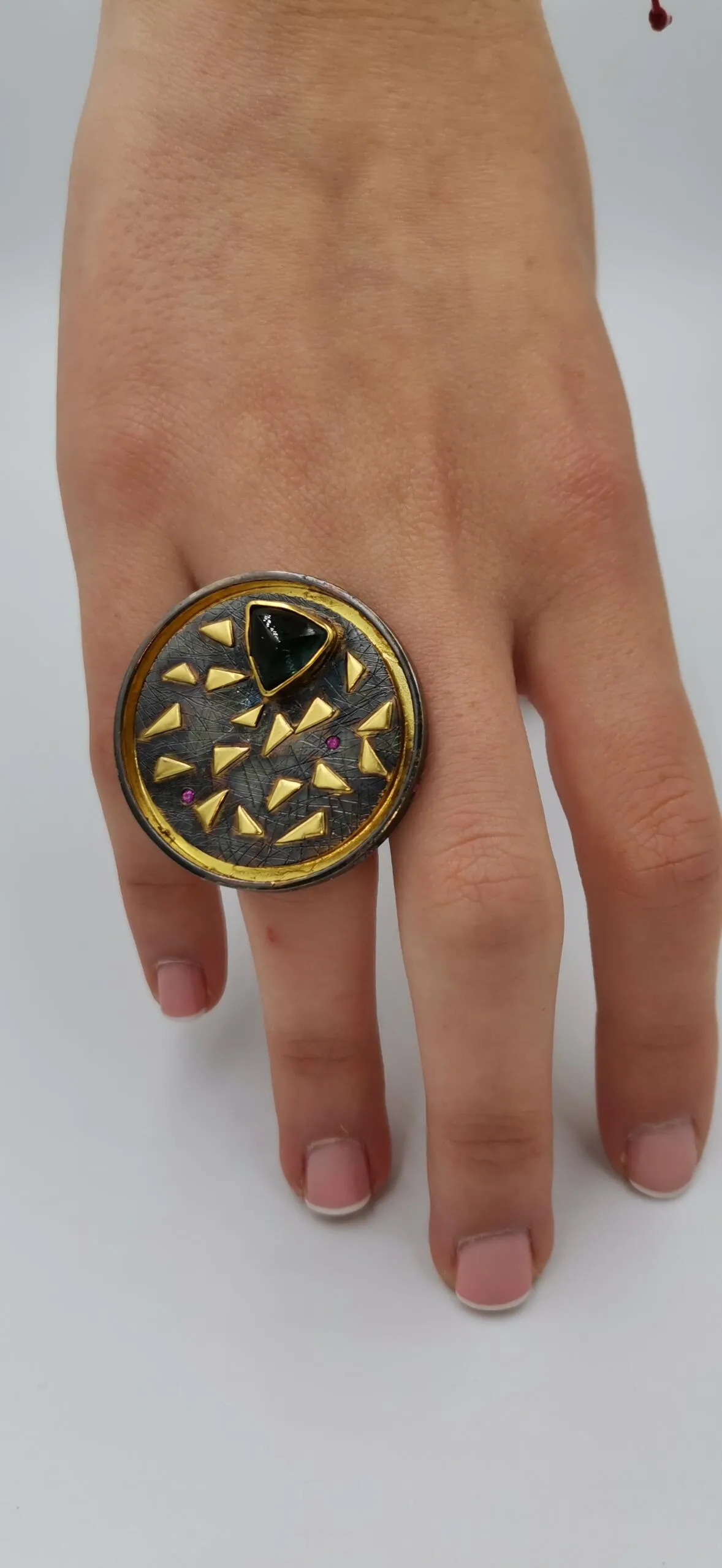 SG060 / Gold K18 and silver tourmaline,rubies ring - Image 1