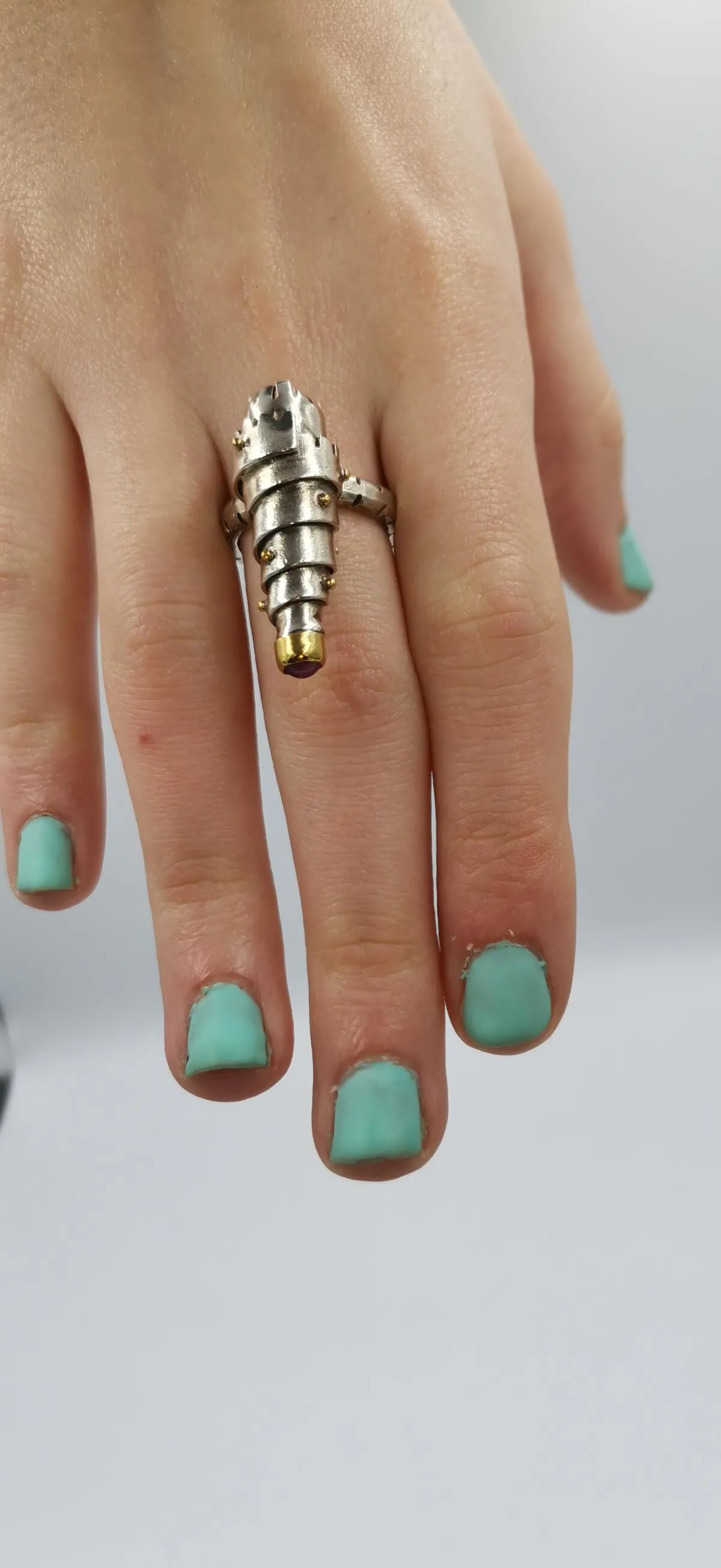 SG090 / Gold K22 and silver ruby ring - Image 1