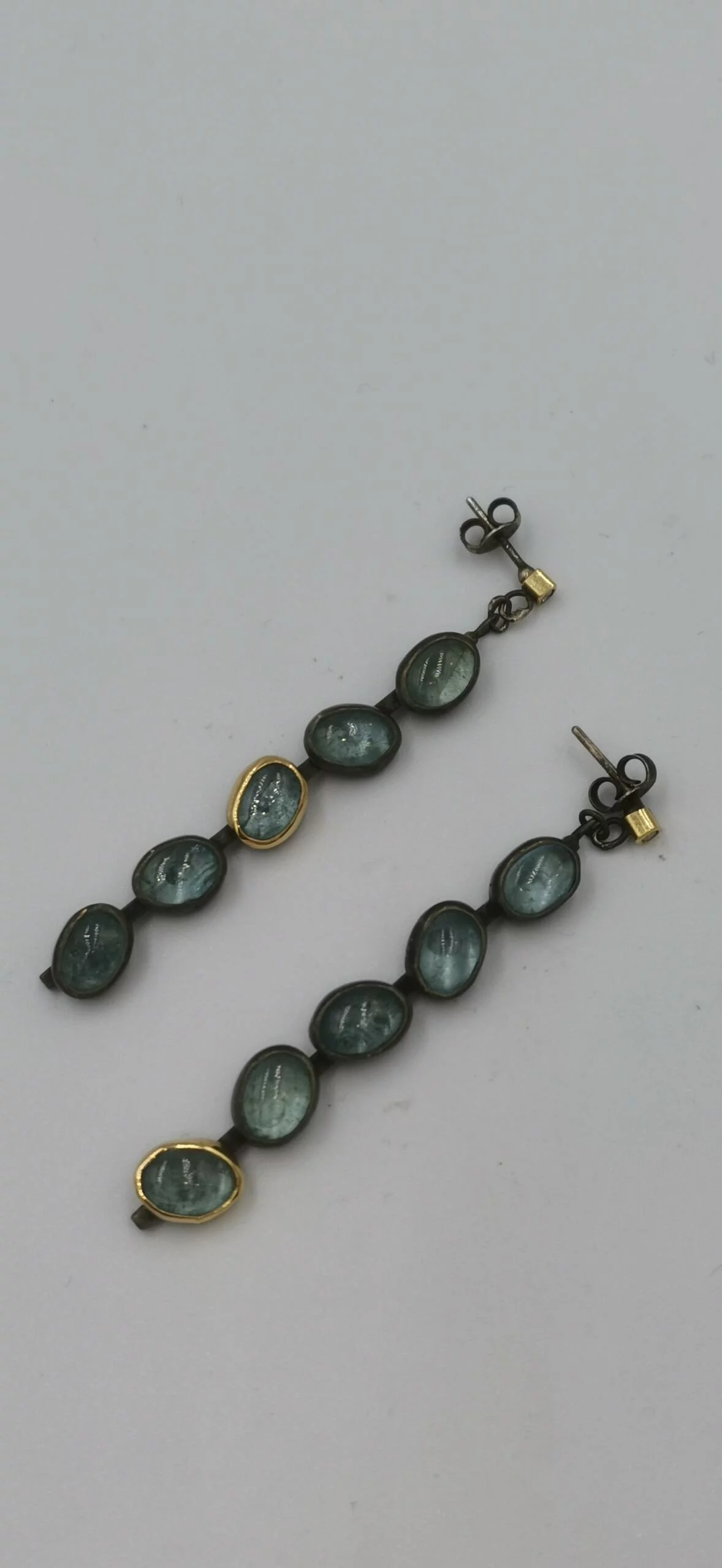 SG231 / Gold K18 and silver aqua marines , brilliants  earrings - Image 4