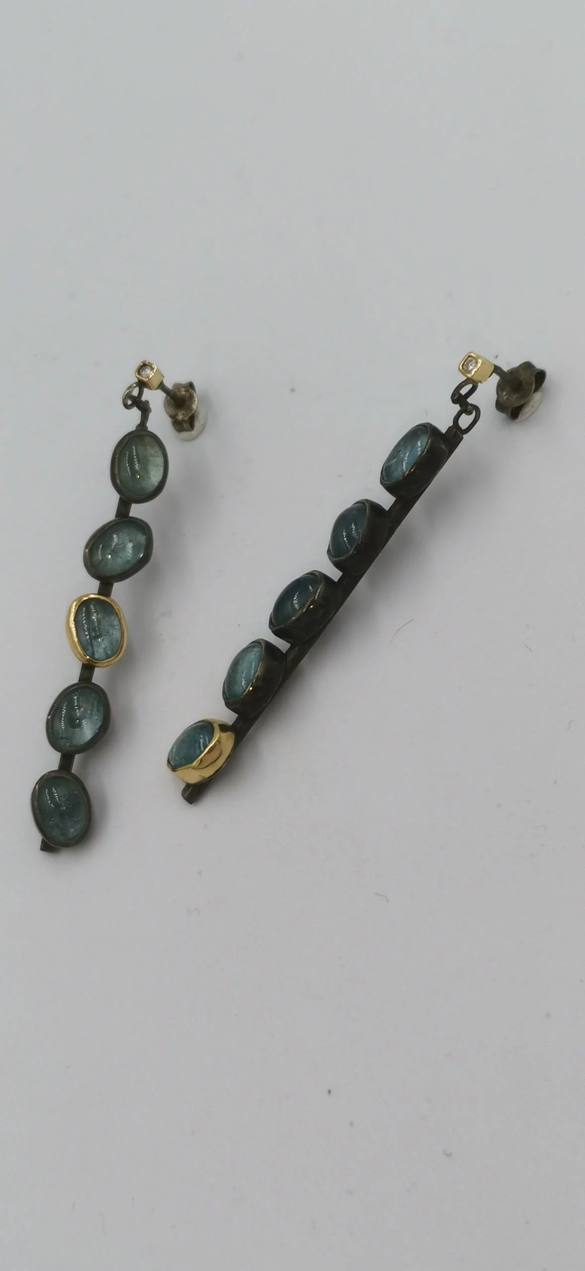 SG231 / Gold K18 and silver aqua marines , brilliants  earrings - Image 2