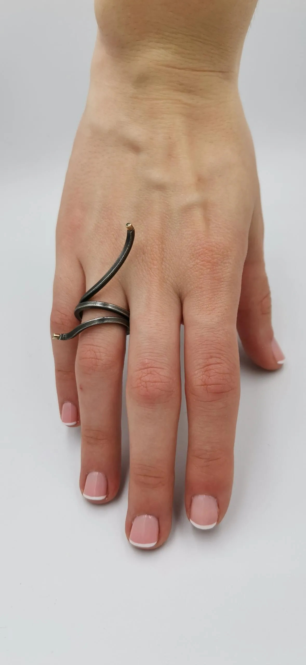 SG045 / Gold K18 and silver brilliant ring - Image 3