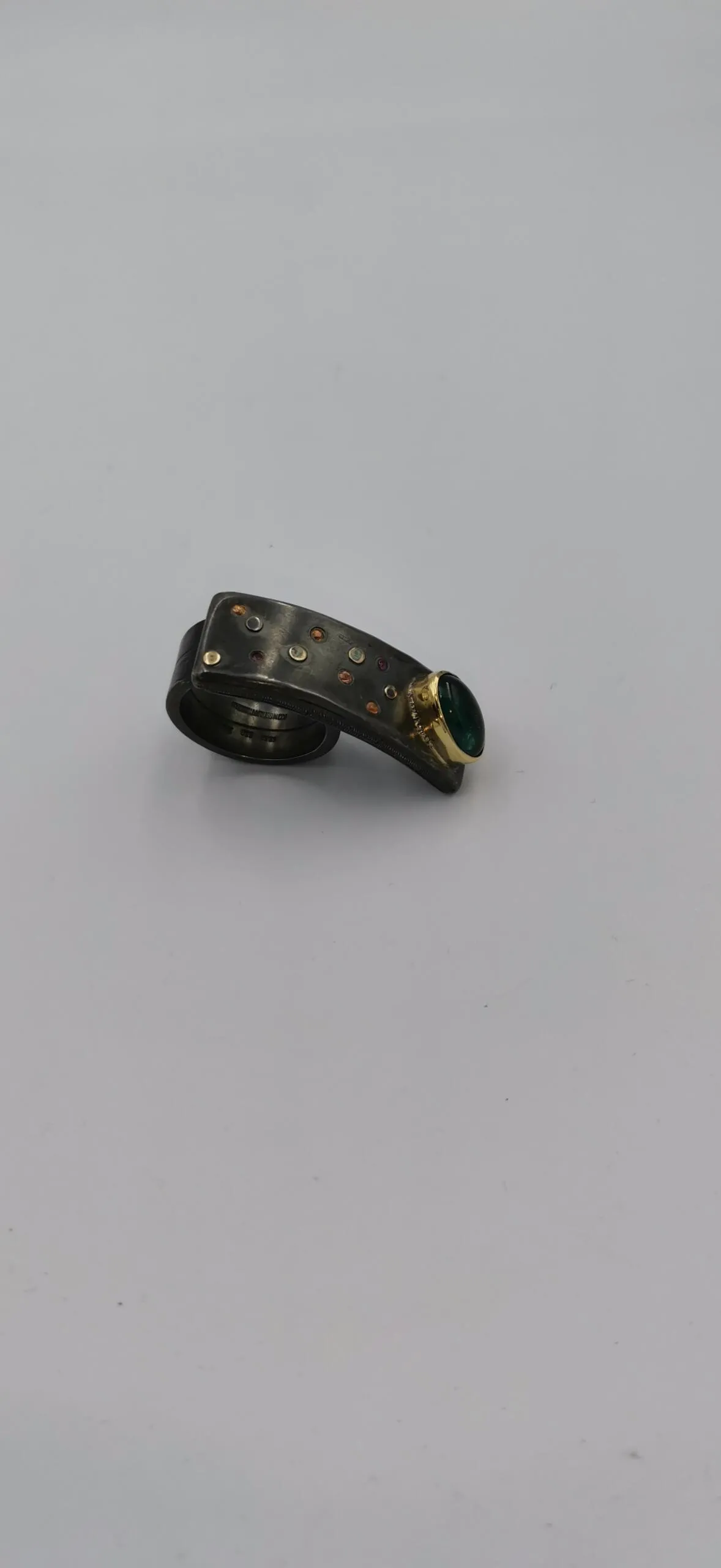 SG056 / Gold K18 and silver tourmaline,rubies,sapphires ring - Image 2