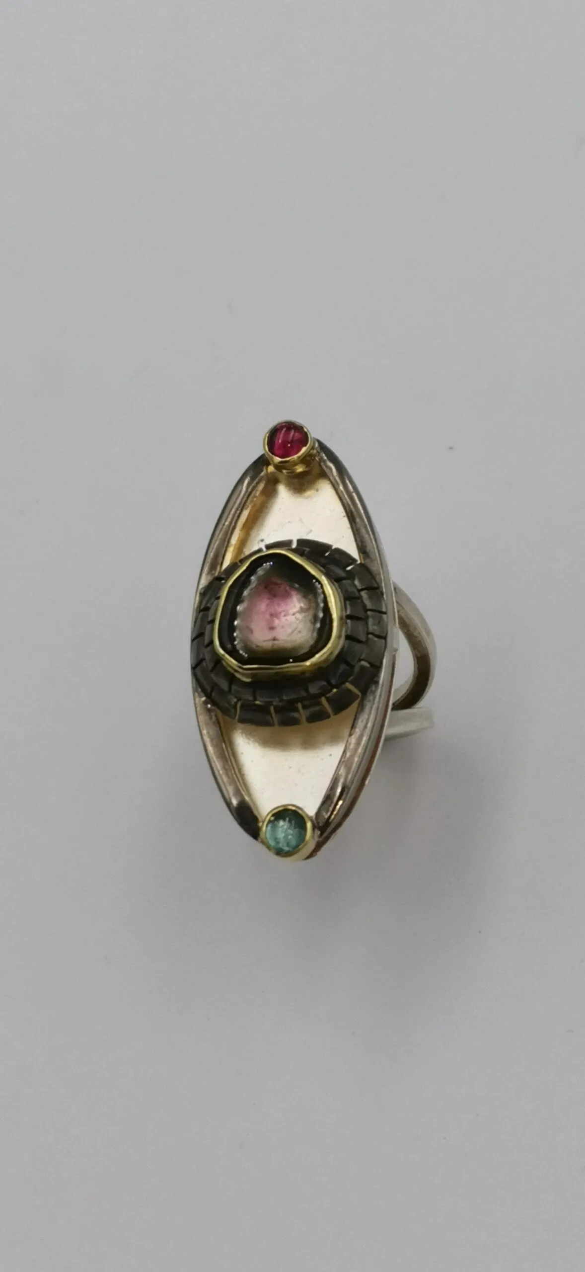 SG077 / Gold K18 and silver tourmaline ring - Image 6