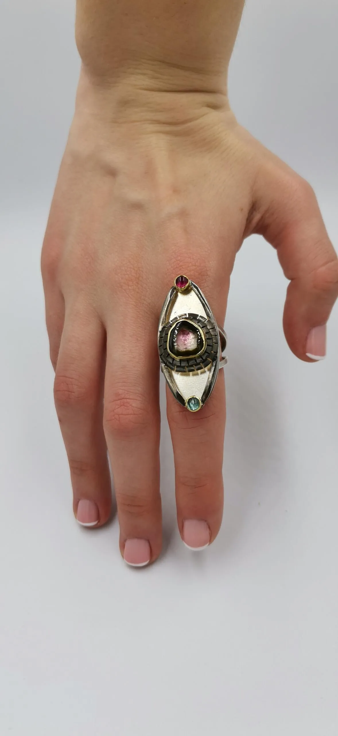 SG077 / Gold K18 and silver tourmaline ring - Image 3