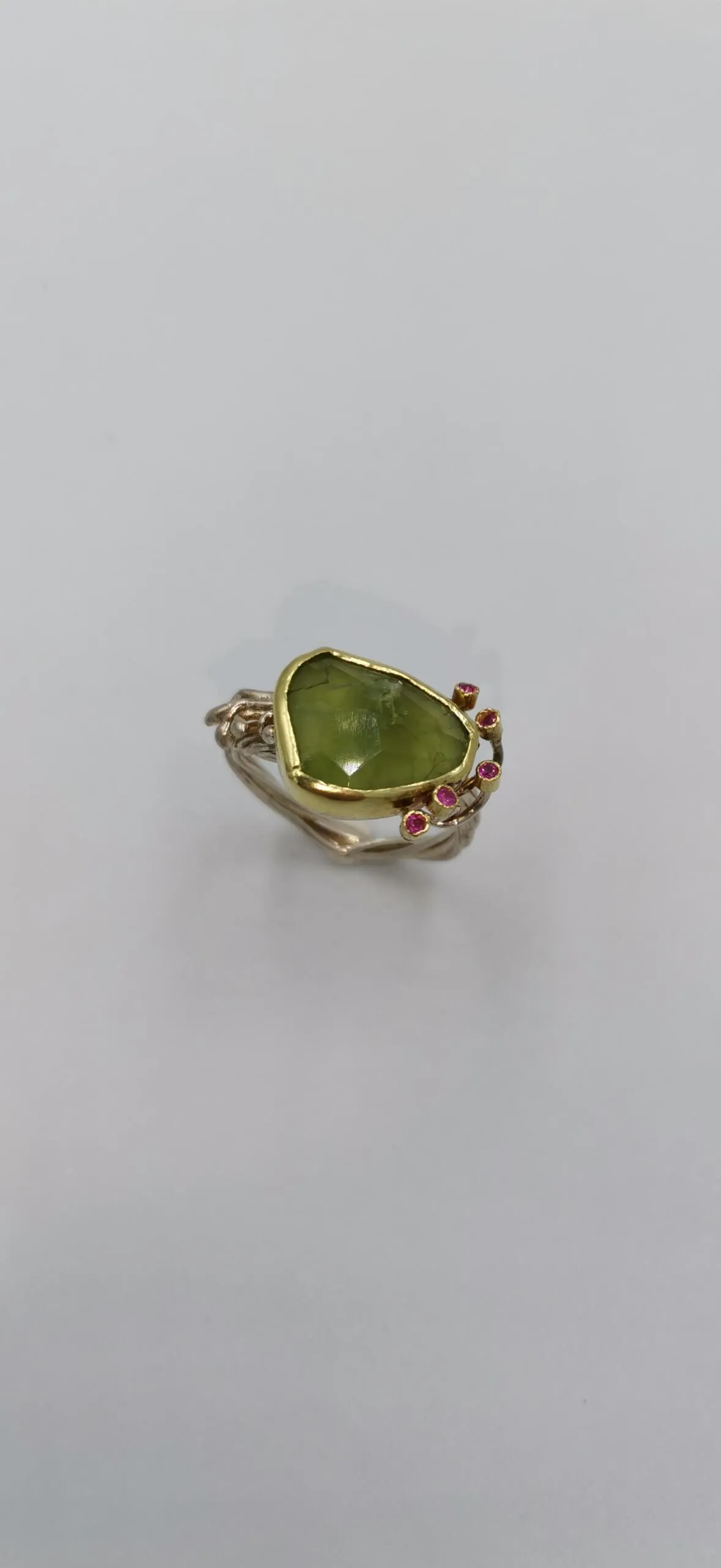 SG019 / Gold K18 and silver tourmaline , rubies ring - Image 2