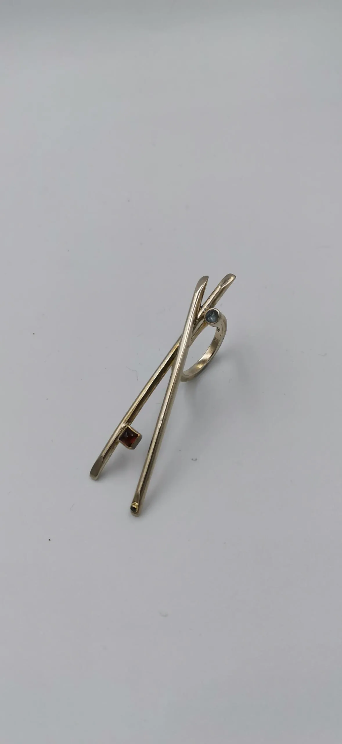 SG097 / Gold K18 and silver aqua marine,garnet,black brilliant ring - Image 2