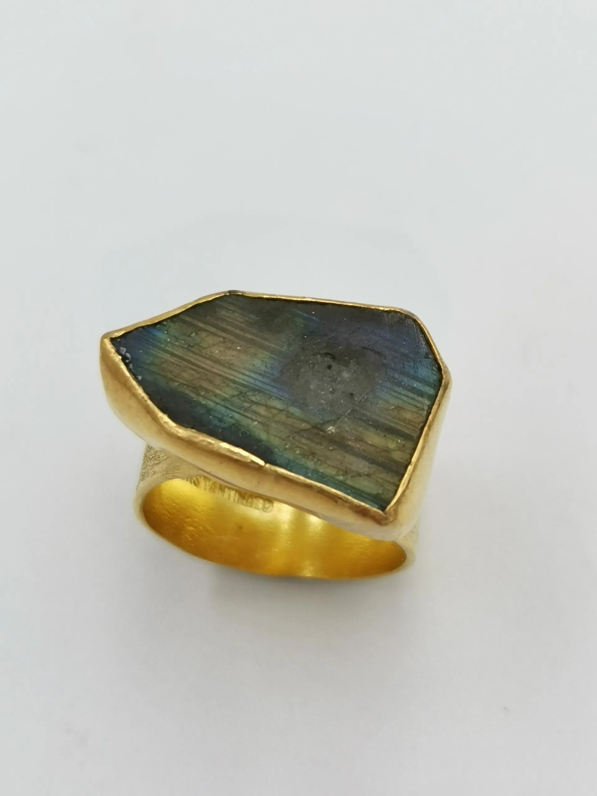 S589 / Silver labrodorite ring - Image 4