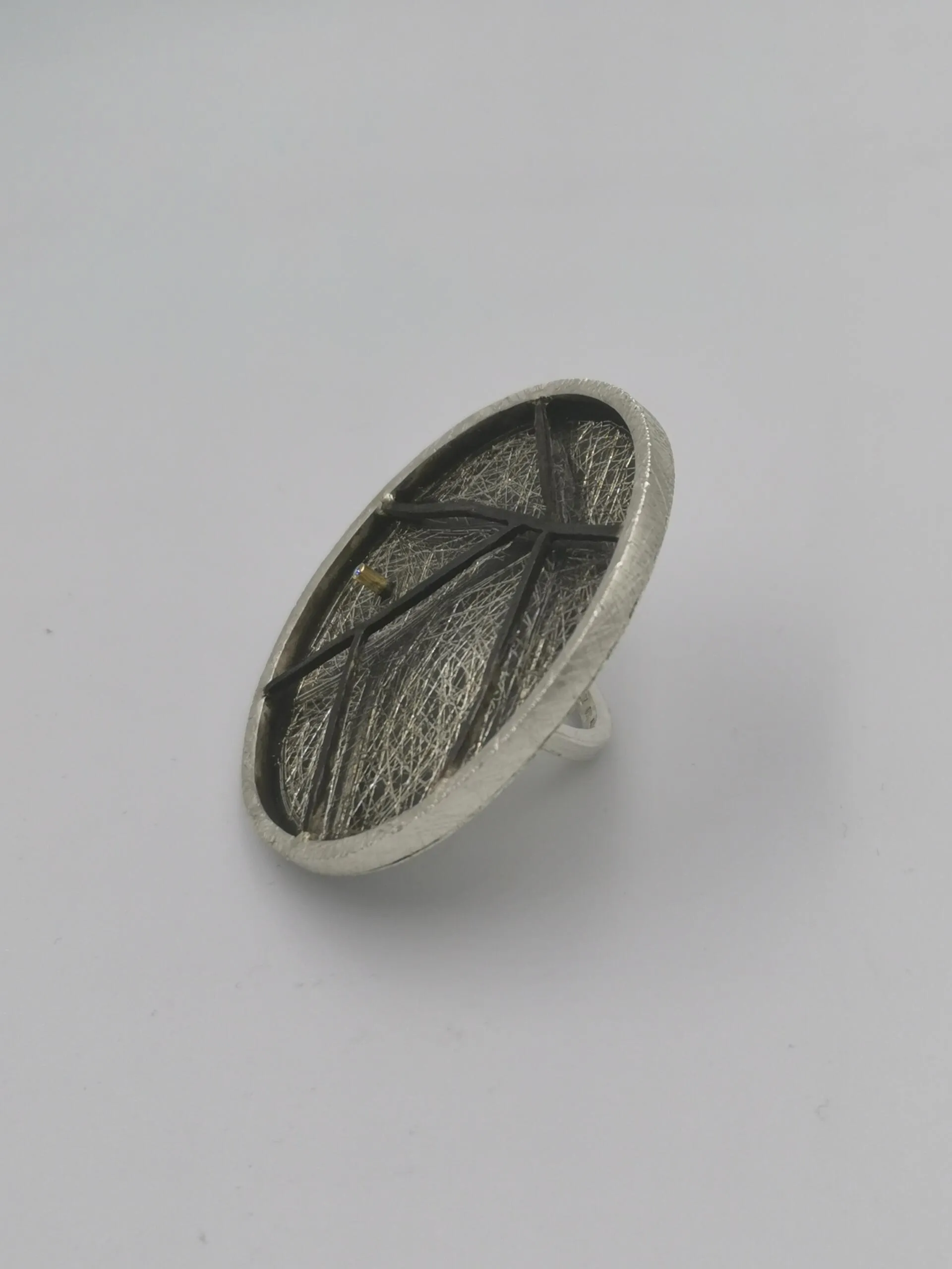 SG049 / Gold K18 and silver brilliant ring - Image 1