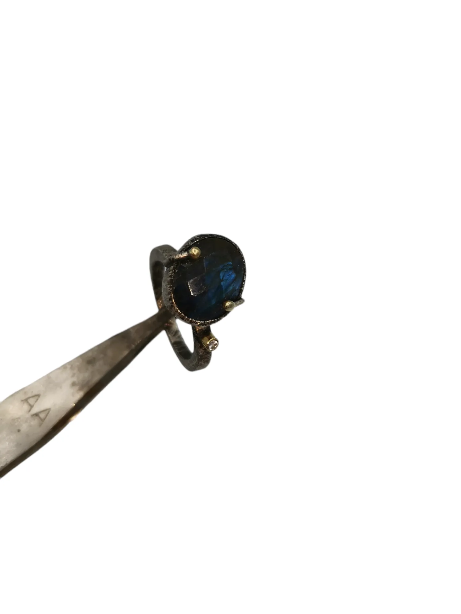 SG306 / Gold K18 and silver labradorite ,brilliant ring - Image 1