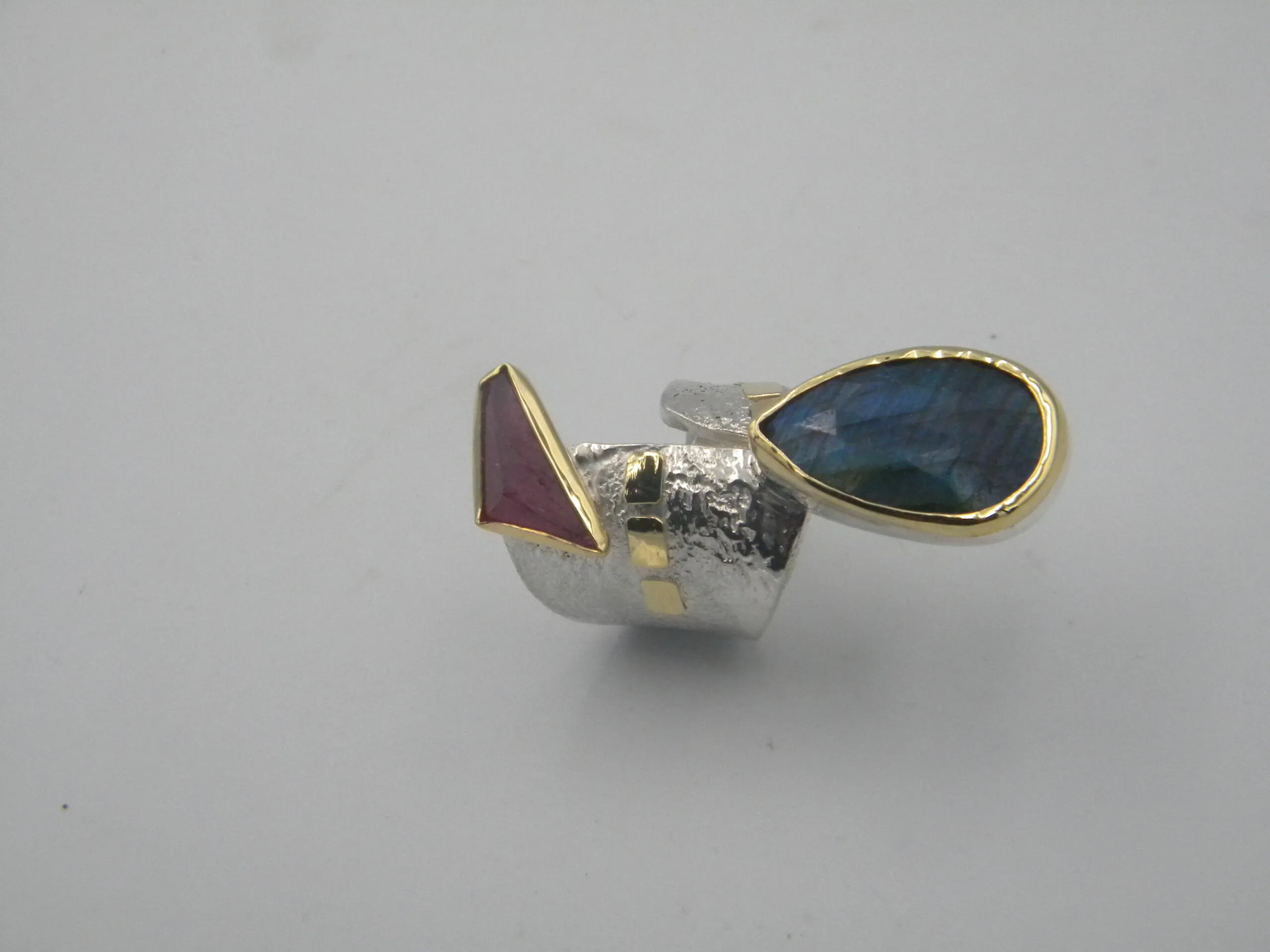 SG334 / Gold K18 and silver labradorate and tourmaline ring - Image 4