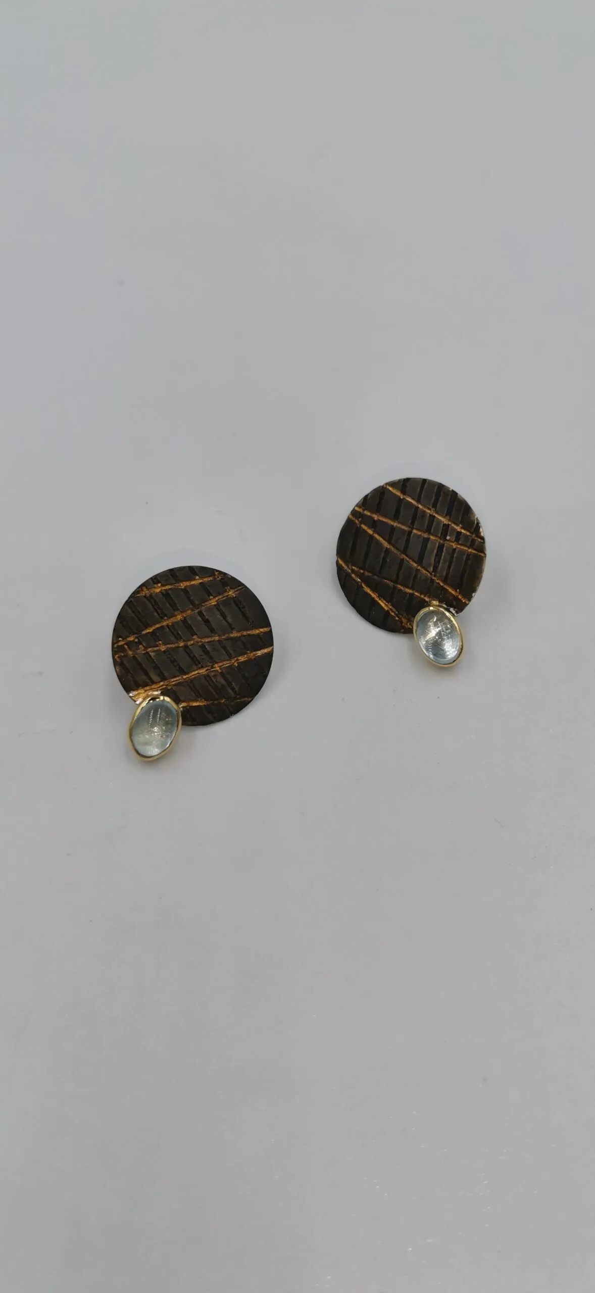 SG356 / Gold K18 and silver aqua marine earrings - Image 1