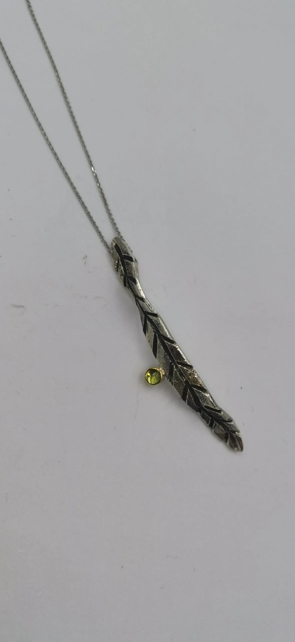 SG377 / Gold K18 and silver peridot pendant - Image 2