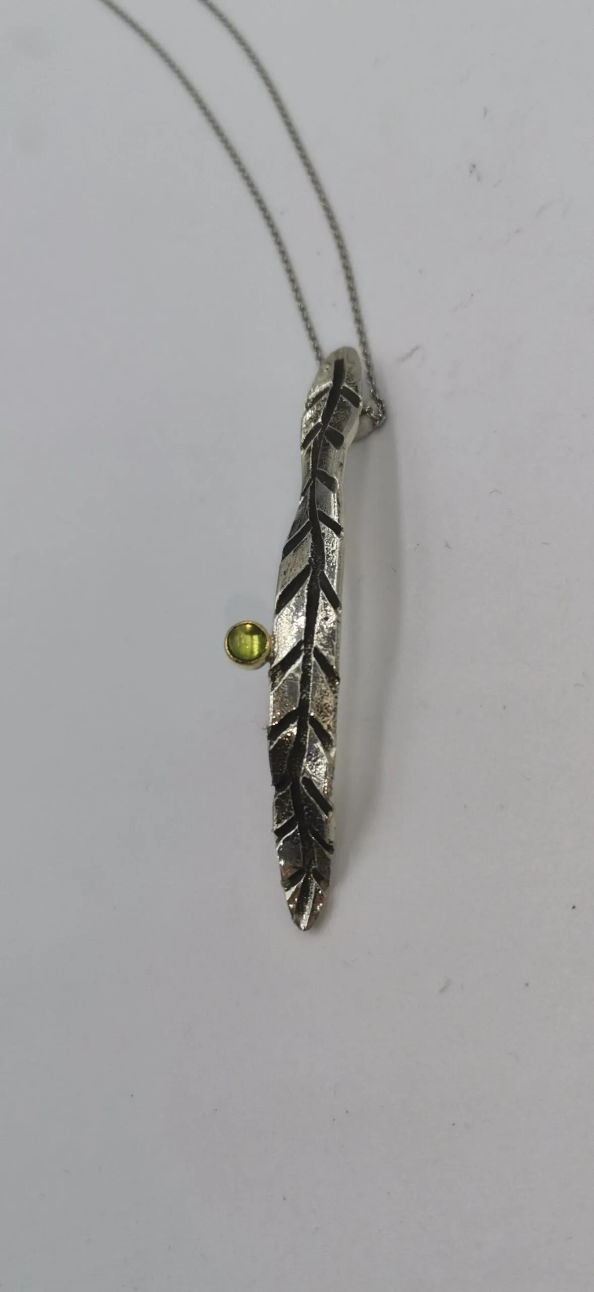 SG377 / Gold K18 and silver peridot pendant - Image 3