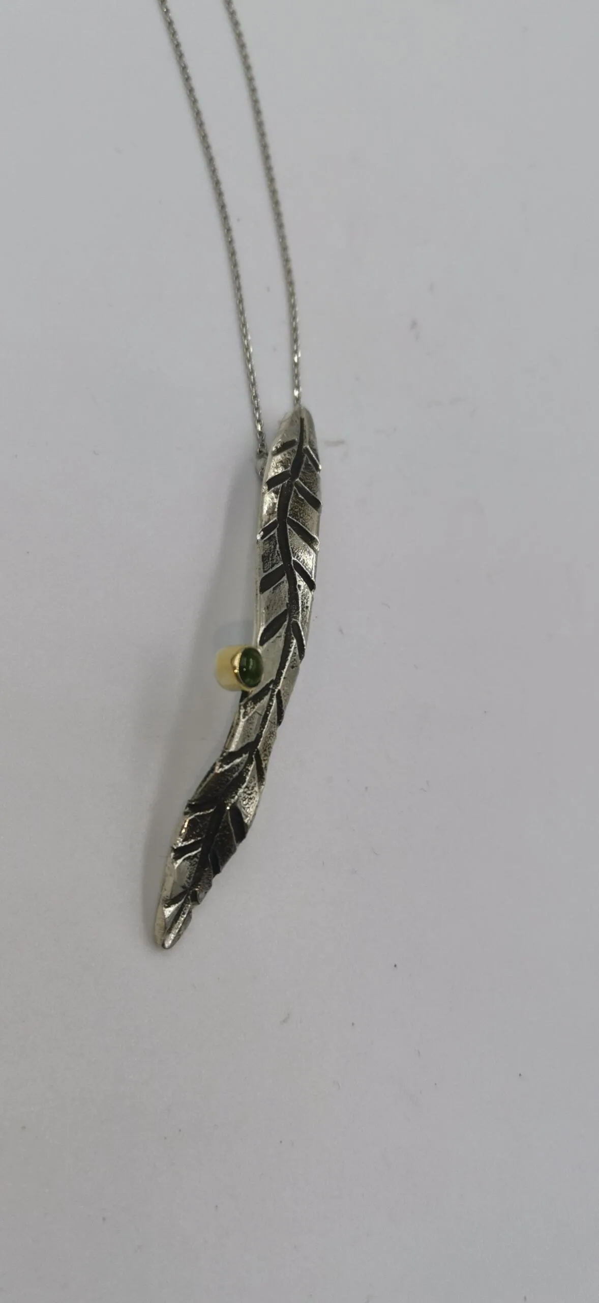 SG377 / Gold K18 and silver peridot pendant - Image 4
