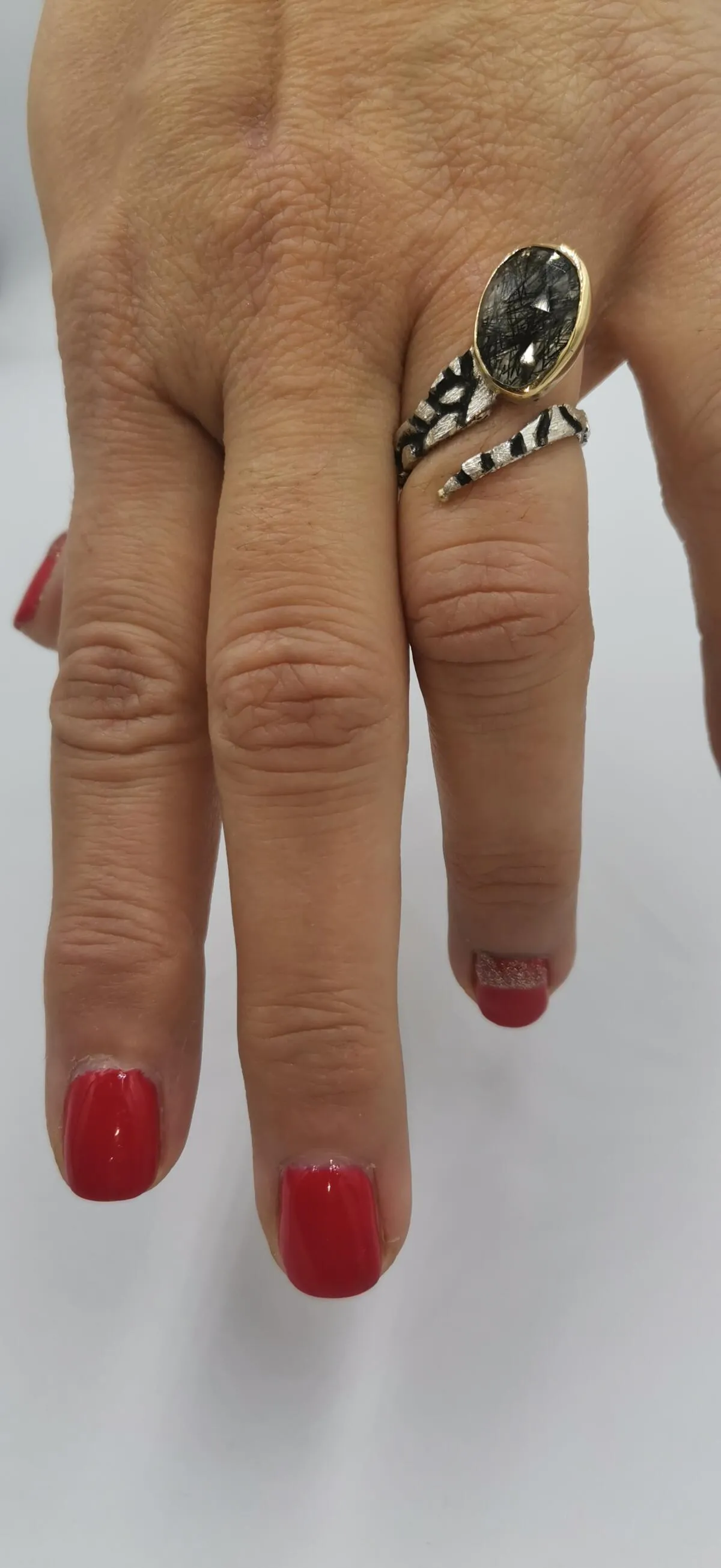 SG382 / Gold K18 and silver black rutilated quarz ring - Image 2