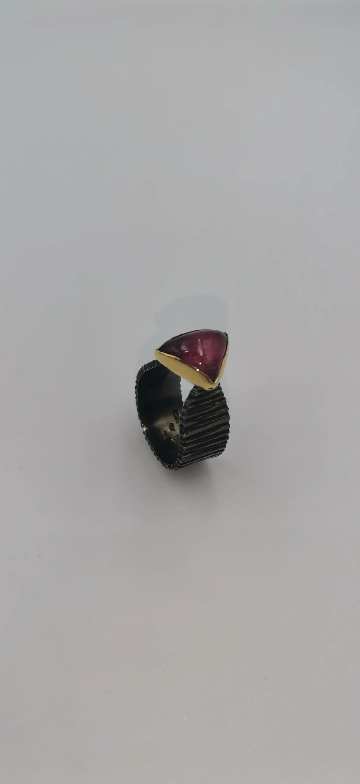 SG366 / Gold K18 and silver tourmaline ring - Image 3