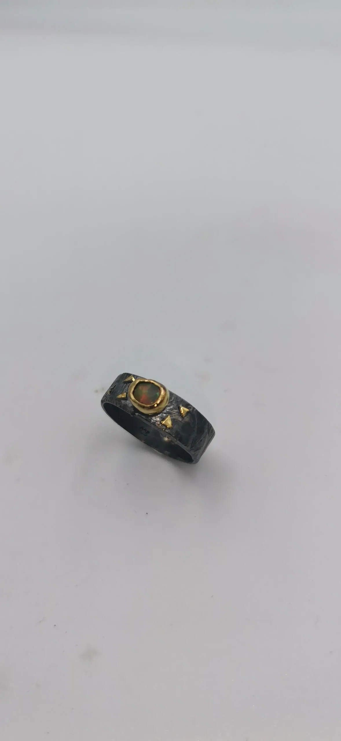 SG470 / Gold K18 and silver opal ring - Image 1
