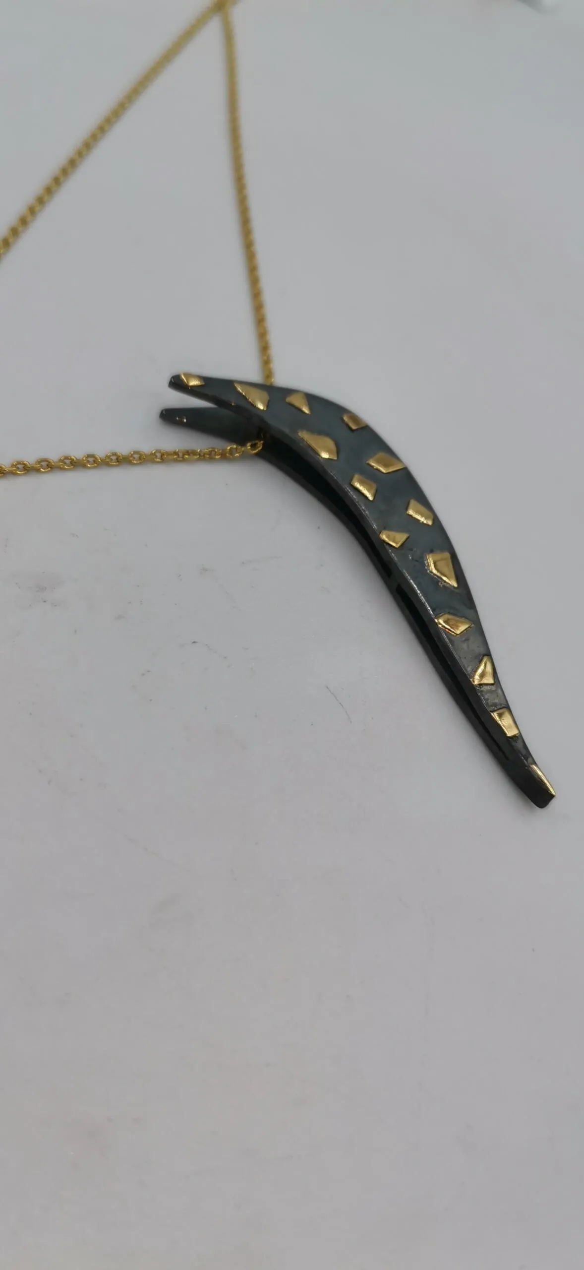 SG515 / Gold K18 and oxidized silver pendant - Image 4