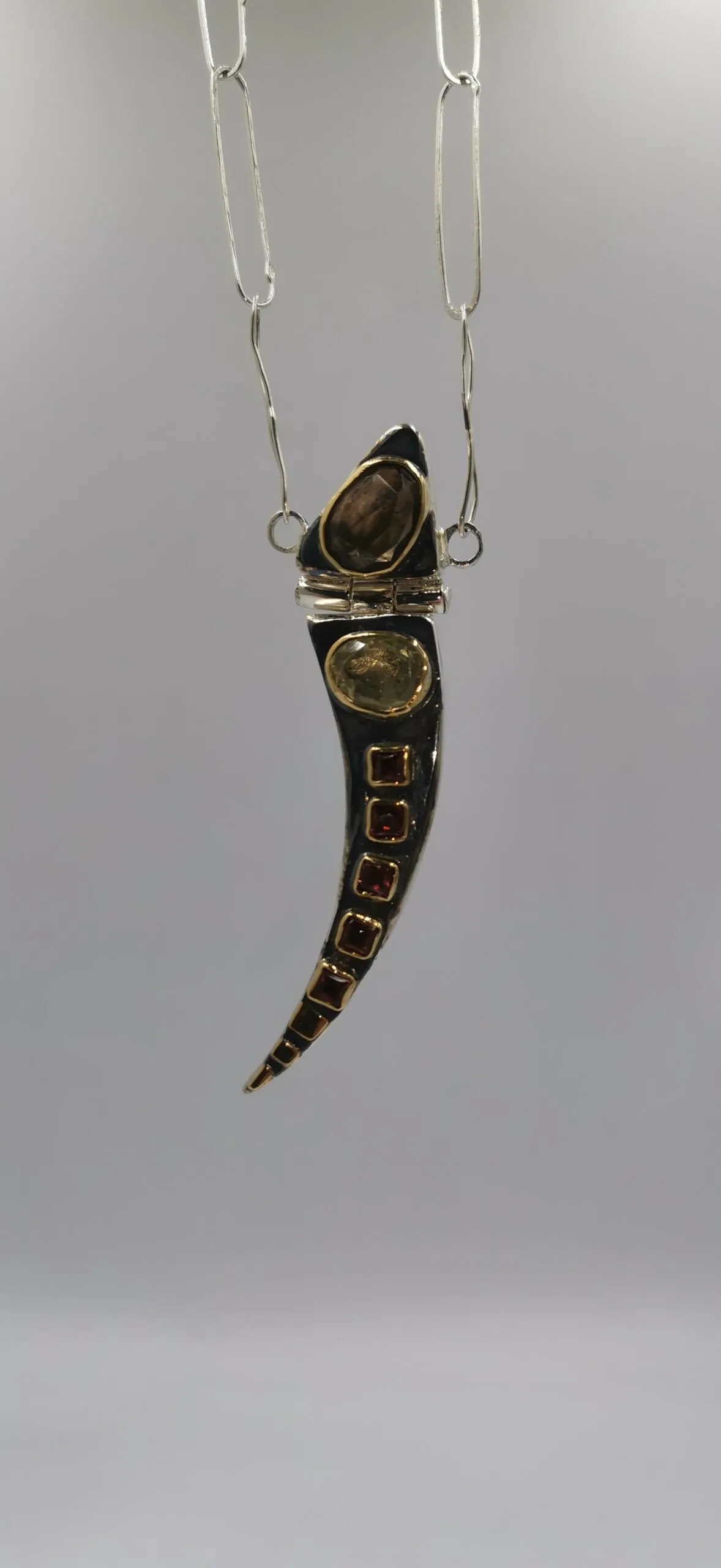 SG535 / Gold K18 and silver smoke quarz , lemon quarz , garnet pendant - Image 1