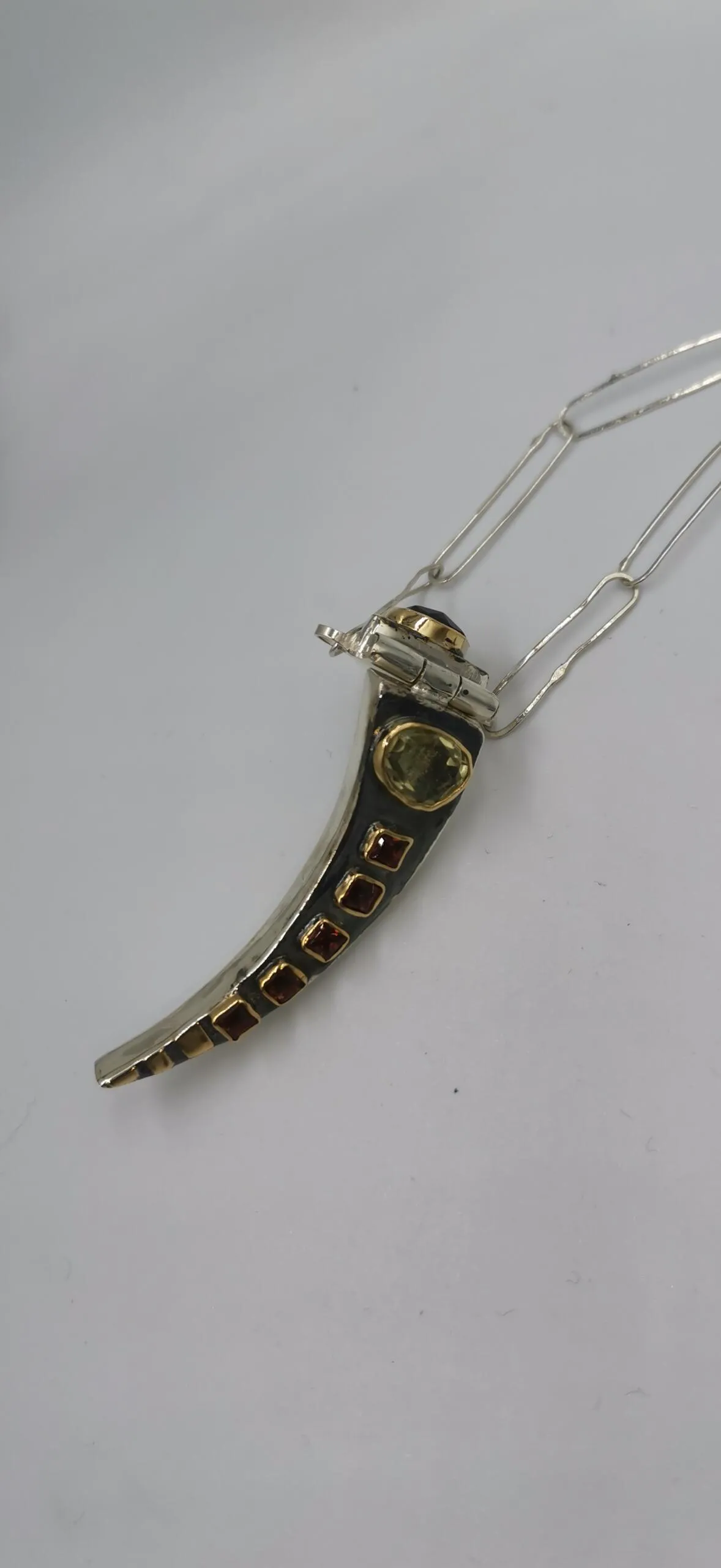 SG535 / Gold K18 and silver smoke quarz , lemon quarz , garnet pendant - Image 10