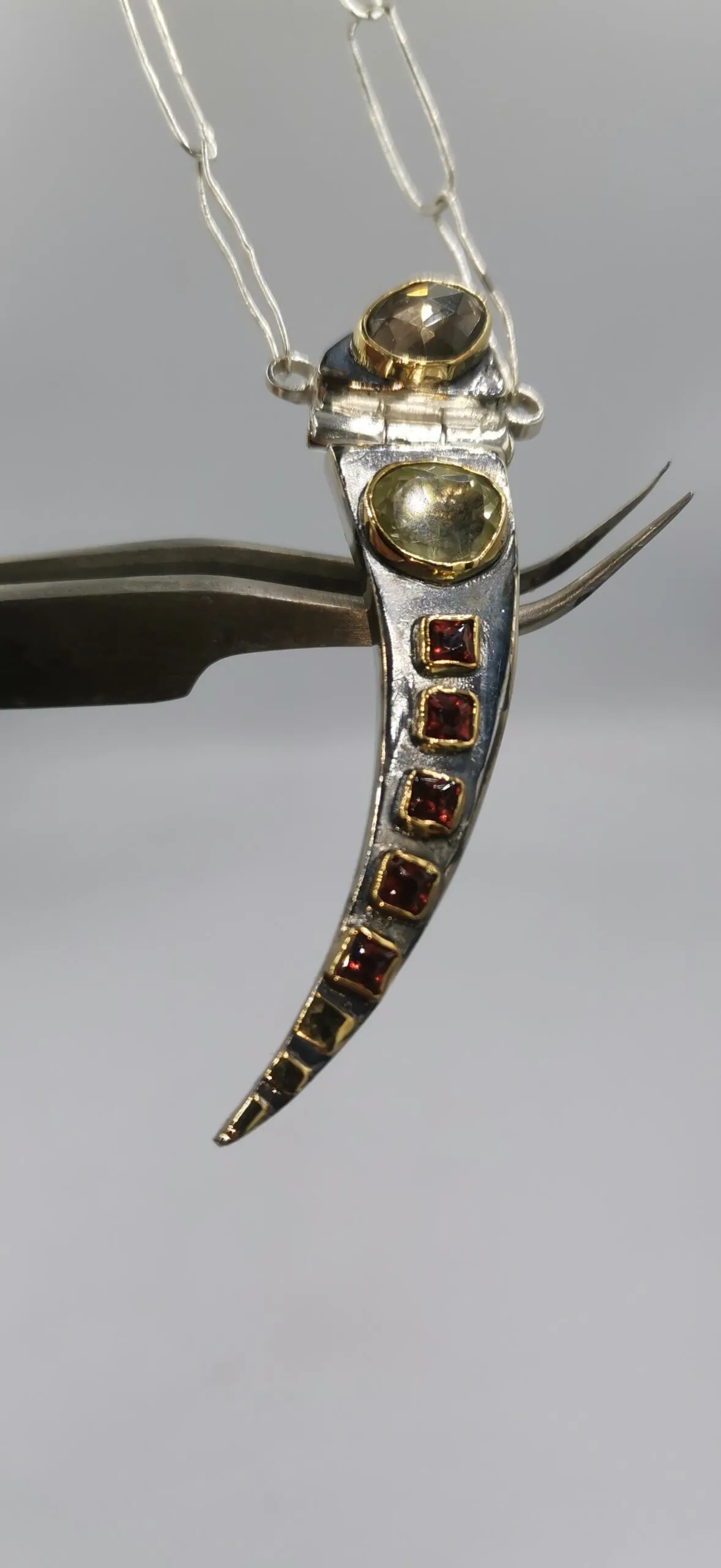 SG535 / Gold K18 and silver smoke quarz , lemon quarz , garnet pendant - Image 4